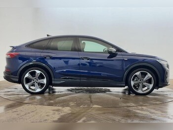 Used Audi Q4 e-tron 2025 for sale - 76469303: Photo