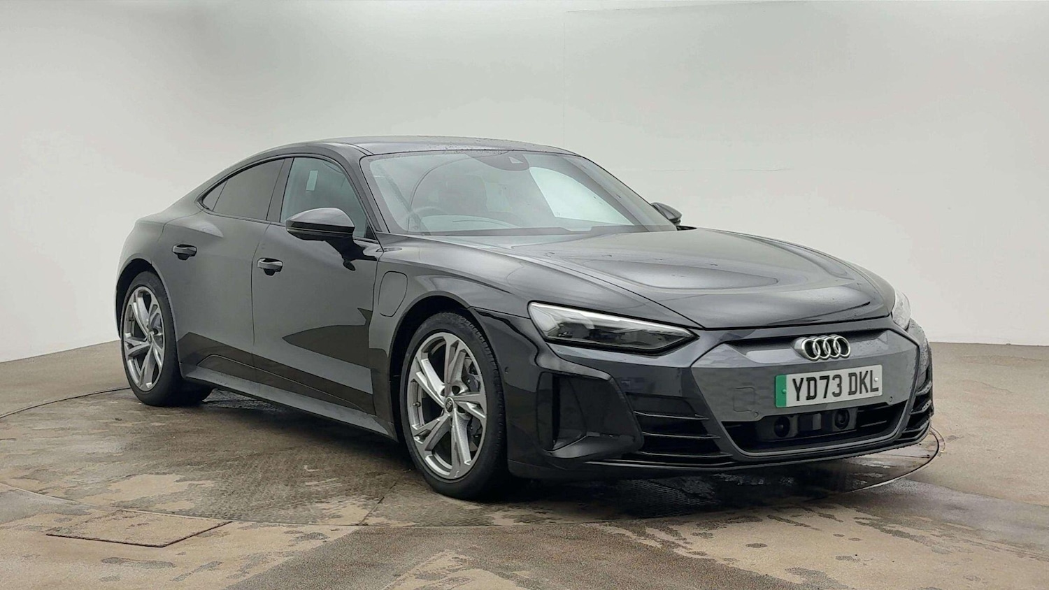 Used Audi e-tron GT 2023 for sale - 76128451: Photo 1