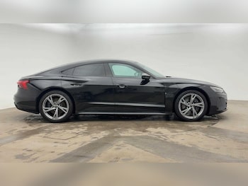 Used Audi e-tron GT 2023 for sale - 76128451: Photo