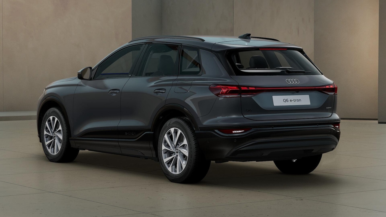 Used Audi Q6 e-tron 2025 for sale - 76128435: Photo 2