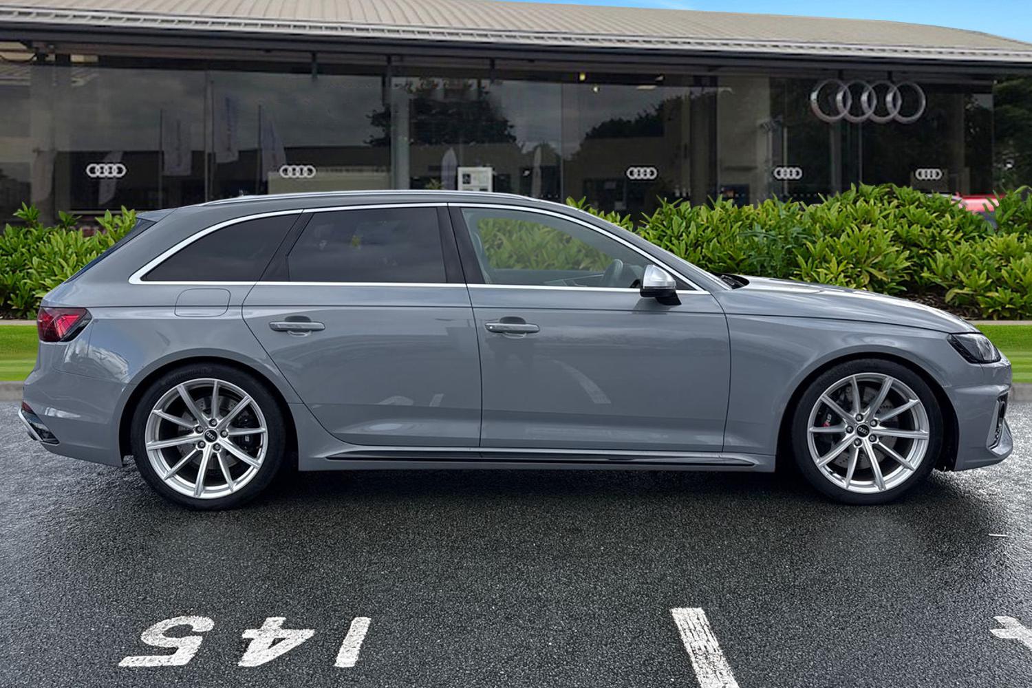 Used Audi RS4 Avant 2021 for sale - 77577616: Photo 3