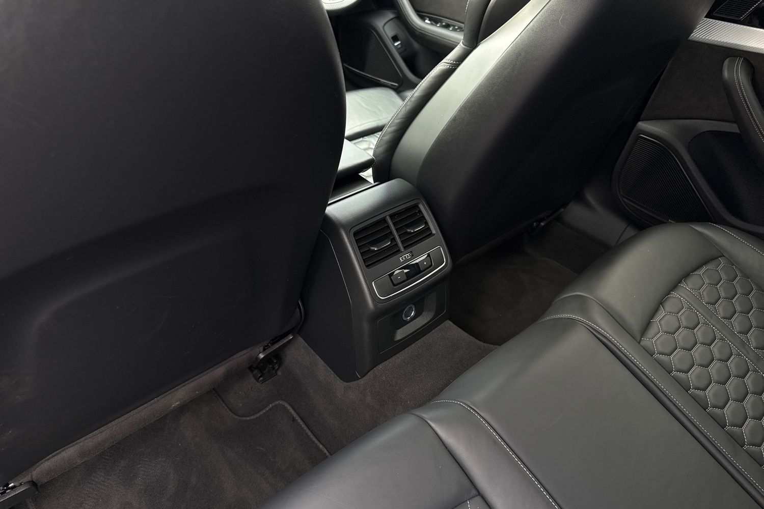 Used Audi RS4 Avant 2021 for sale - 77577616: Photo 45