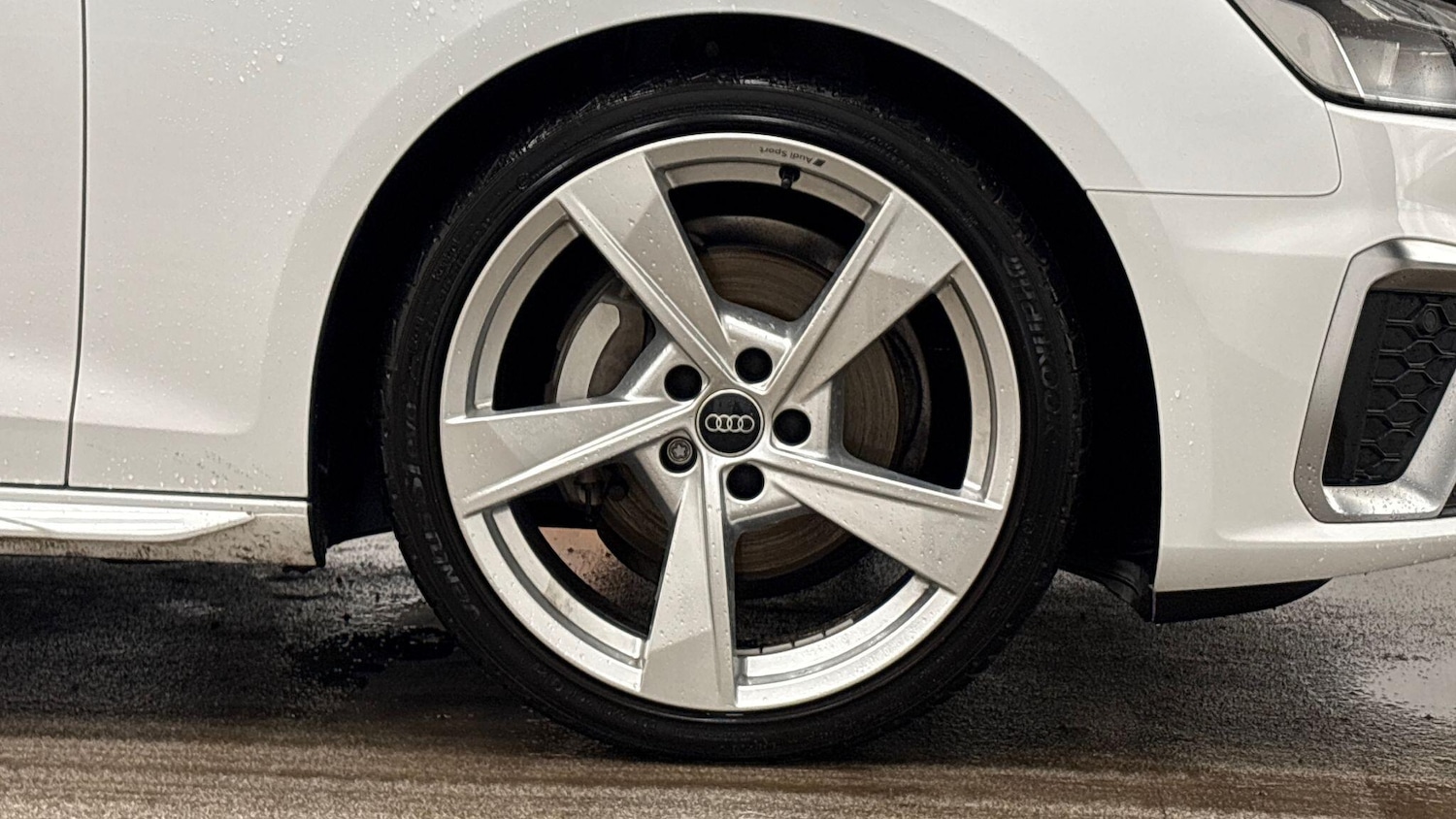 Used Audi A4 Avant 2024 for sale - 77733643: Photo 6