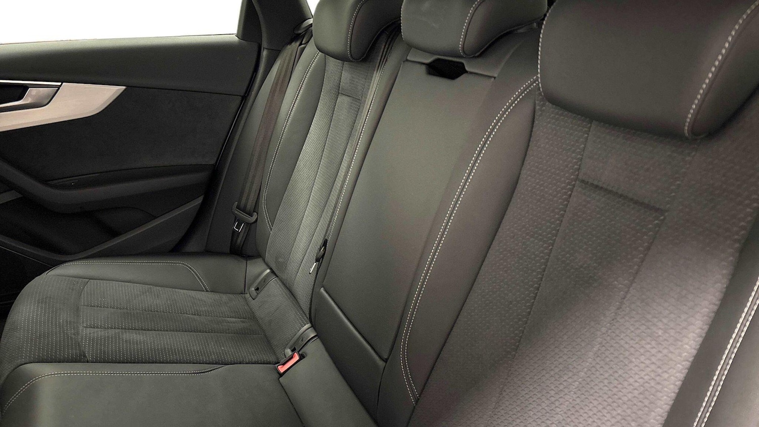 Used Audi A4 Avant 2024 for sale - 77733643: Photo 8