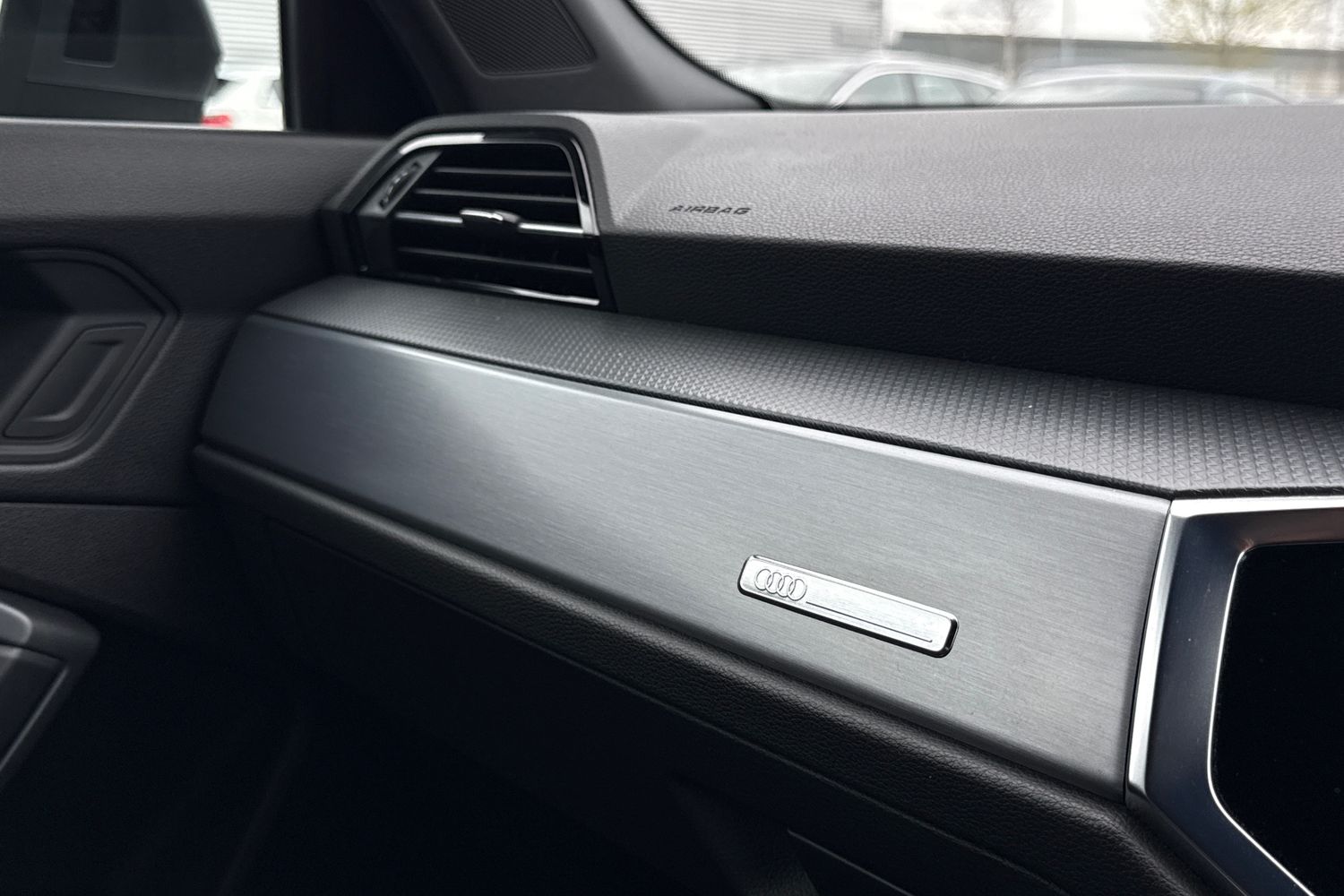 Used Audi Q3 2019 for sale - 78144252: Photo 46