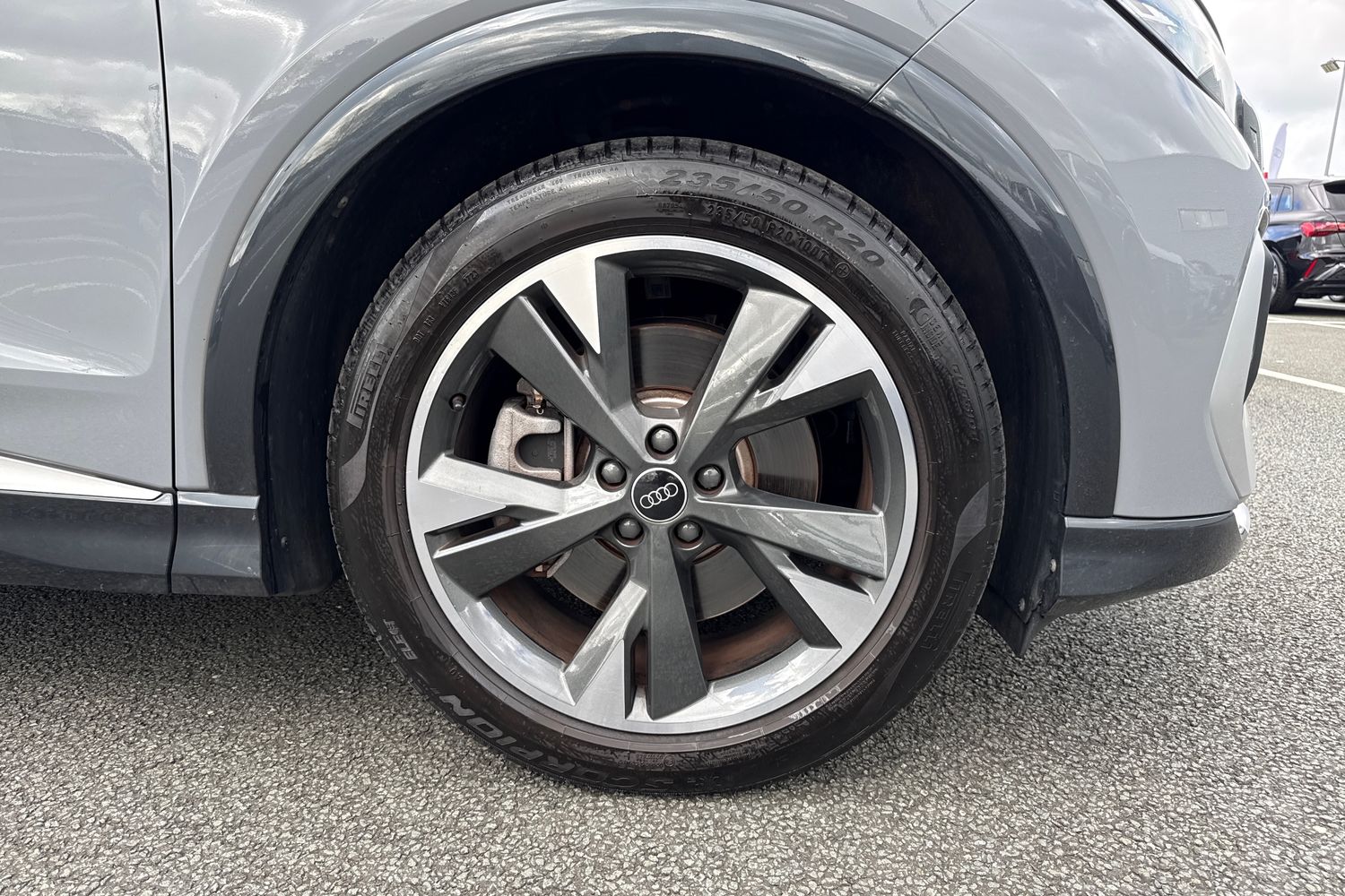 Used Audi Q4 e-tron 2023 for sale - 78070022: Photo 11