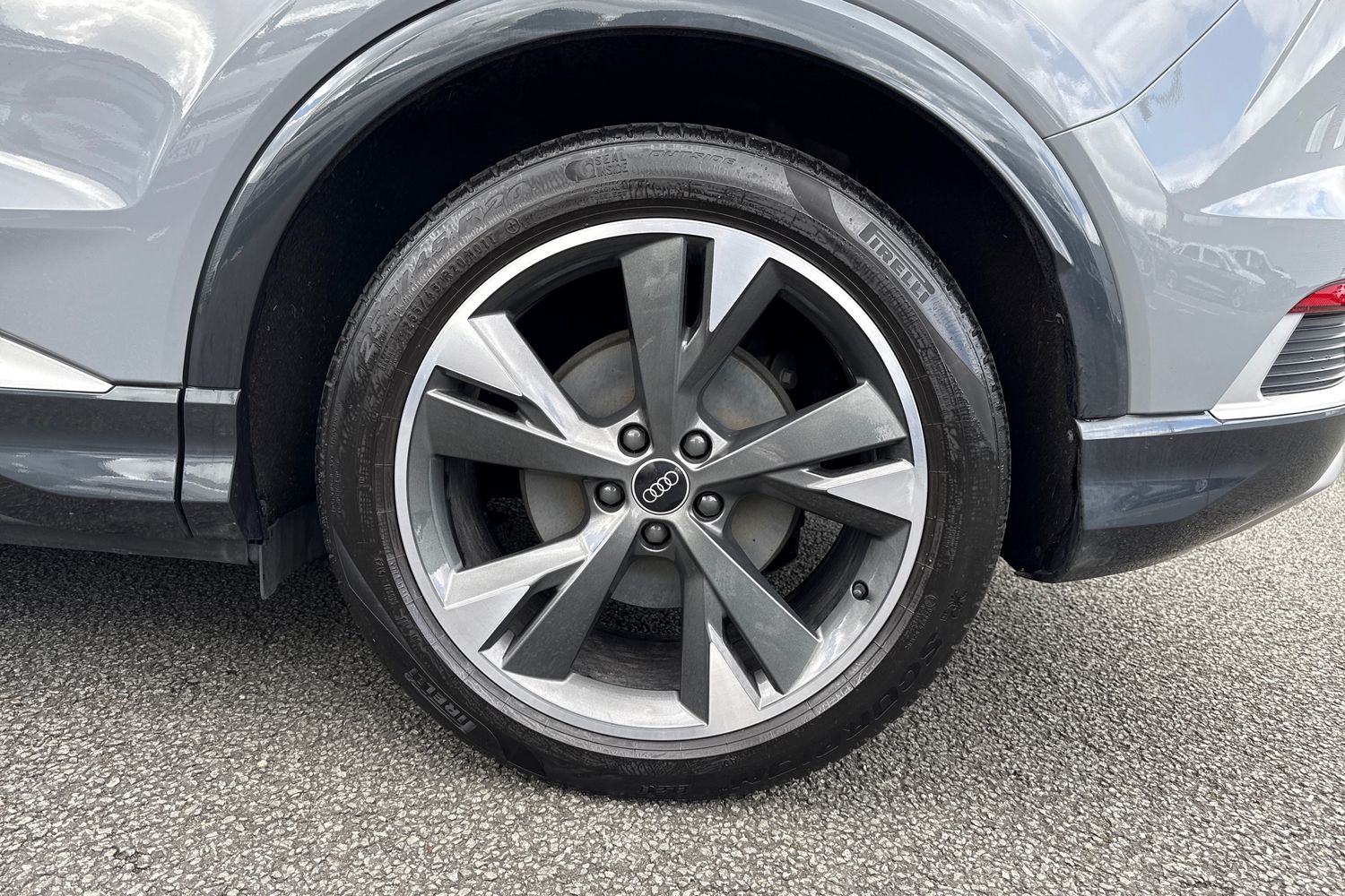 Used Audi Q4 e-tron 2023 for sale - 78070022: Photo 12