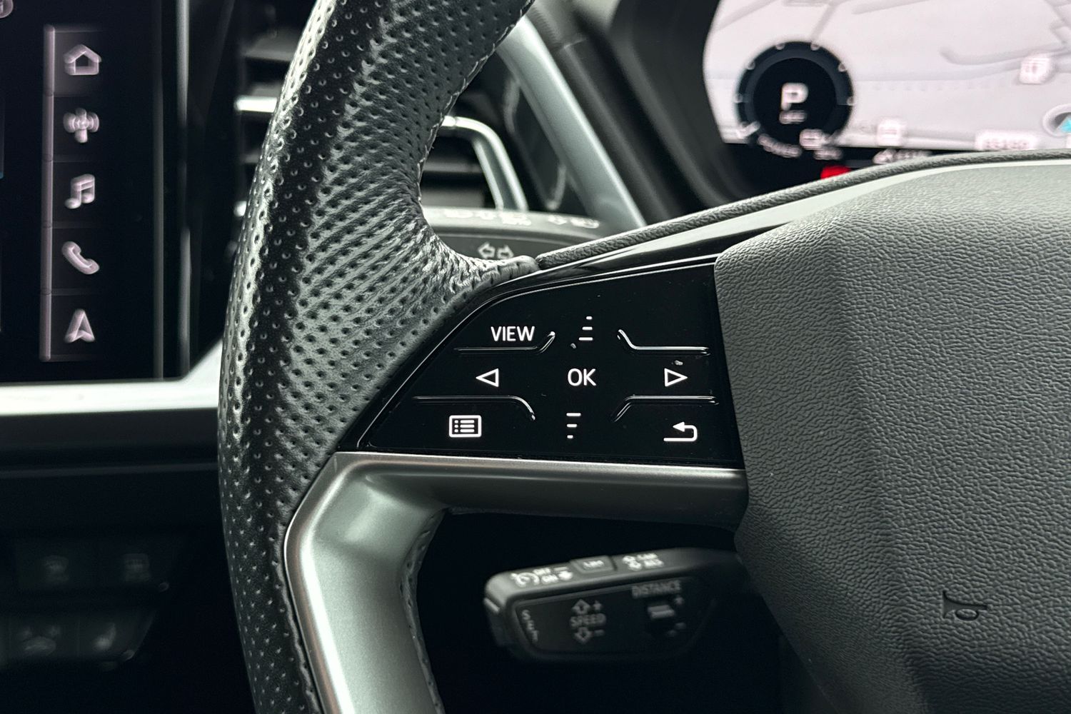 Used Audi Q4 e-tron 2023 for sale - 78070022: Photo 39