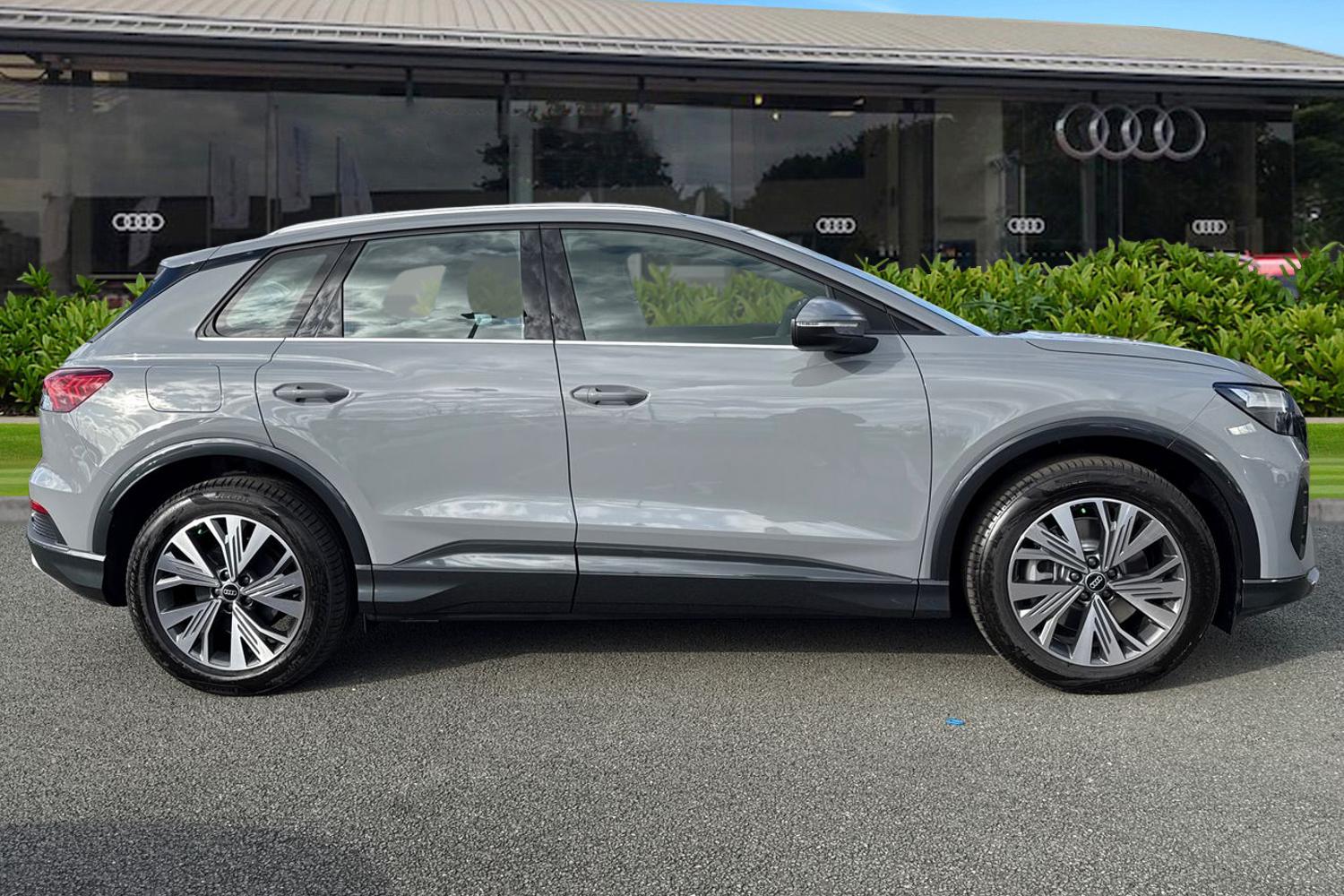 Used Audi Q4 e-tron 2026 for sale - 78001680: Photo 3