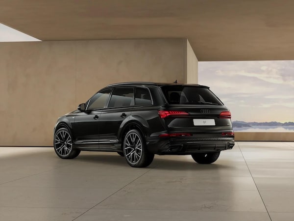 Used Audi Q7 2025 for sale - 76316631: Photo 3