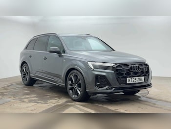 Used Audi Q7 2025 for sale - 76520010: Photo