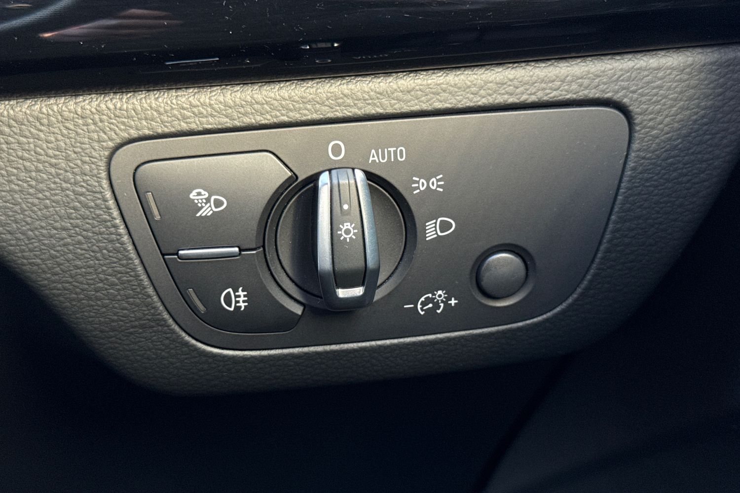 Used Audi Q5 2022 for sale - 76610858: Photo 60