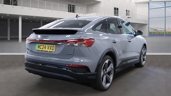 Used Audi Q4 e-tron 2024 for sale - 76263953: Photo 4