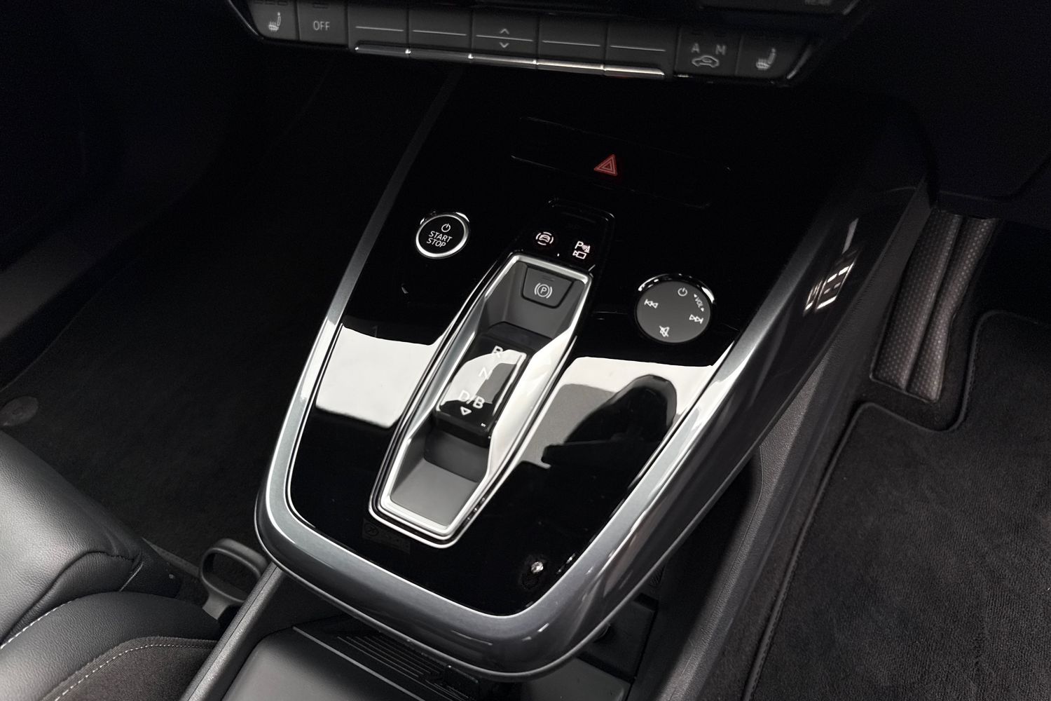 Used Audi Q4 e-tron 2025 for sale - 76435921: Photo 23