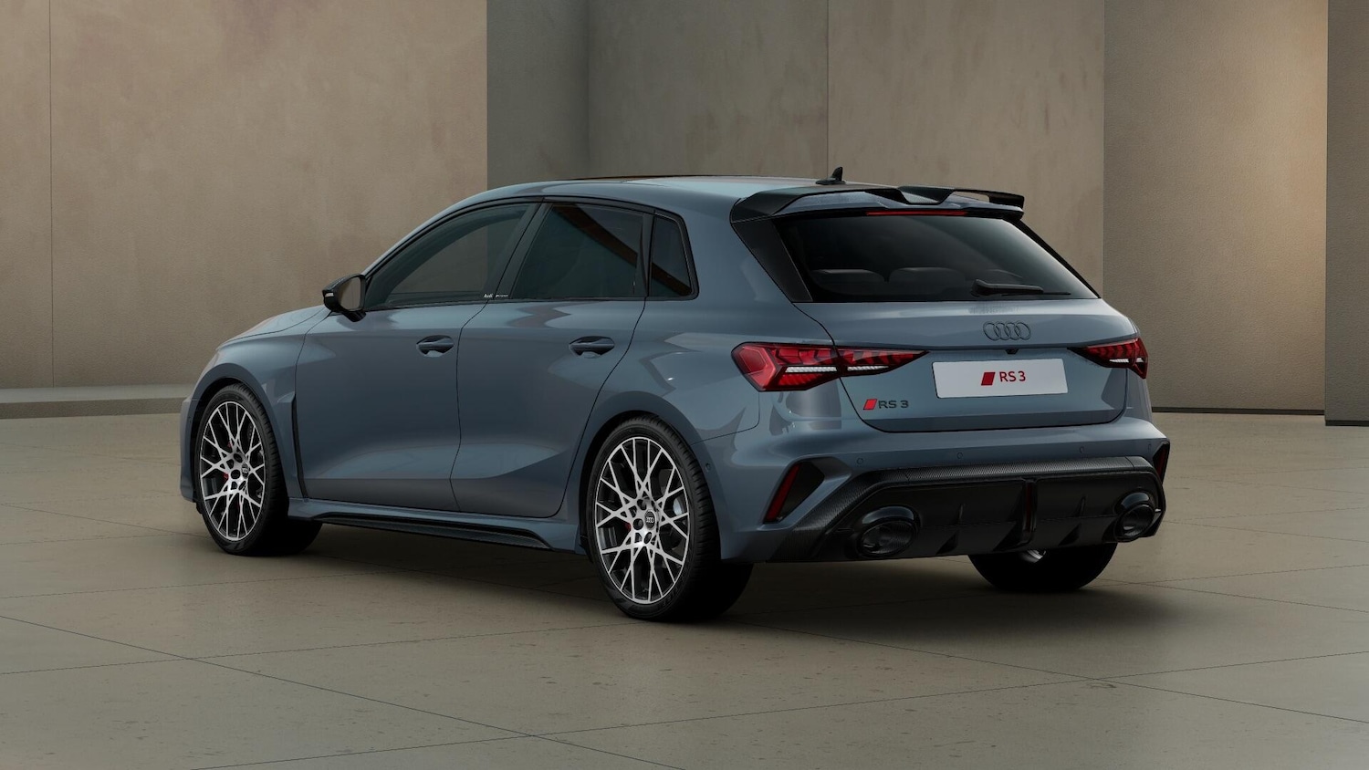 Used Audi RS3 2025 for sale - 77059357: Photo 2