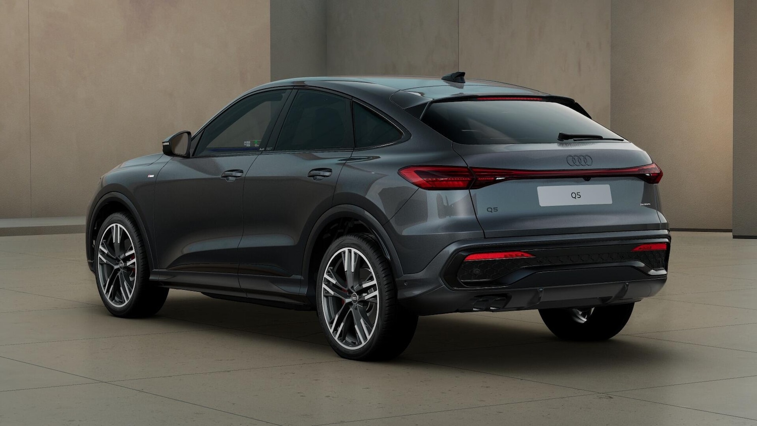 Used Audi Q5 2026 for sale - 77820223: Photo 2