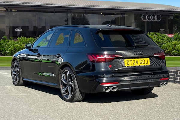 Used Audi S4 Avant 2024 for sale - 76185984: Photo 2