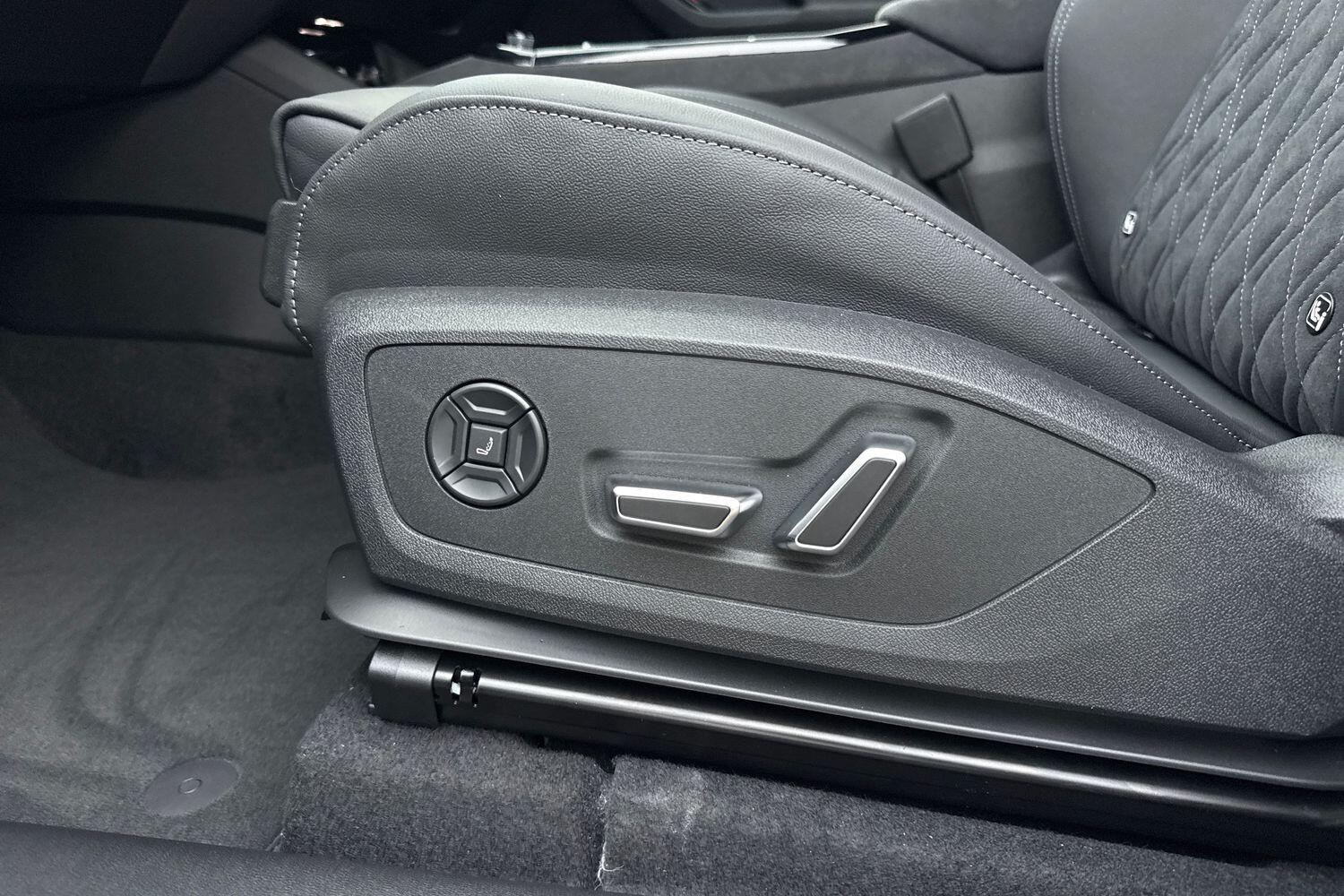 Used Audi Q6 e-tron 2026 for sale - 77294505: Photo 47