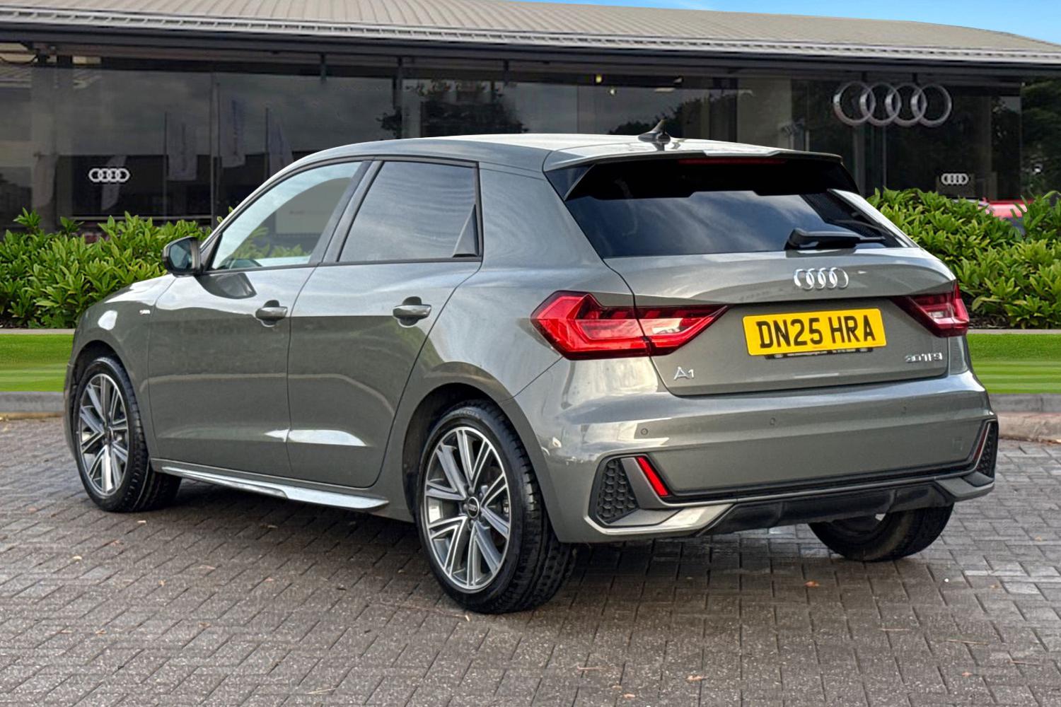 Used Audi A1 2025 for sale - 77382782: Photo 2