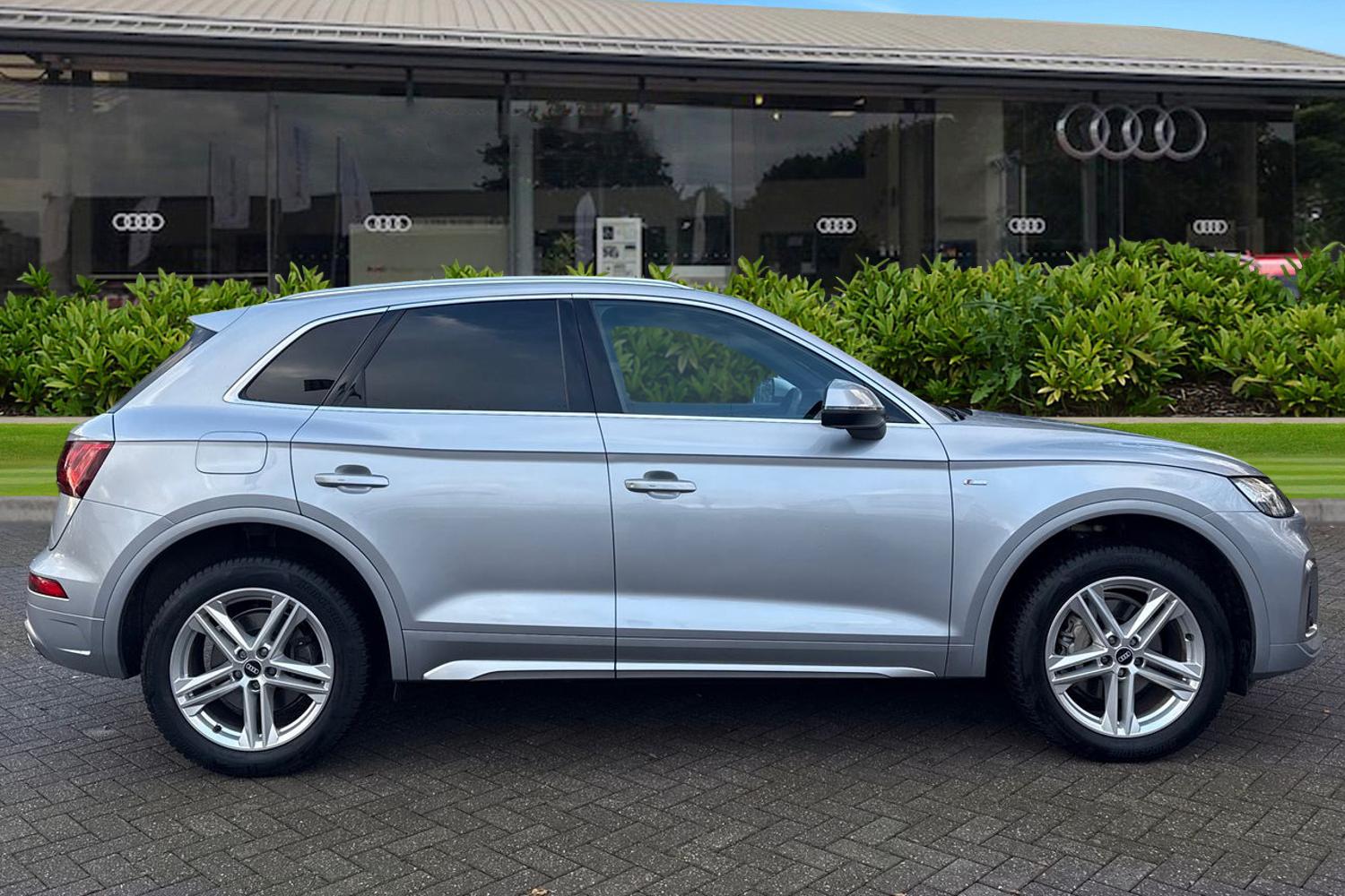 Used Audi Q5 2021 for sale - 76929333: Photo 3