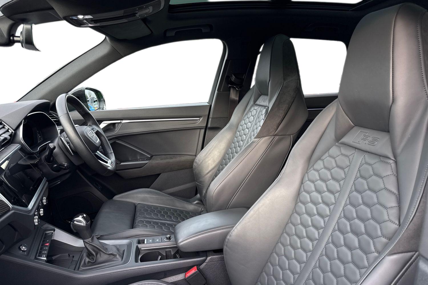 Used Audi RS Q3 2023 for sale - 77527315: Photo 16