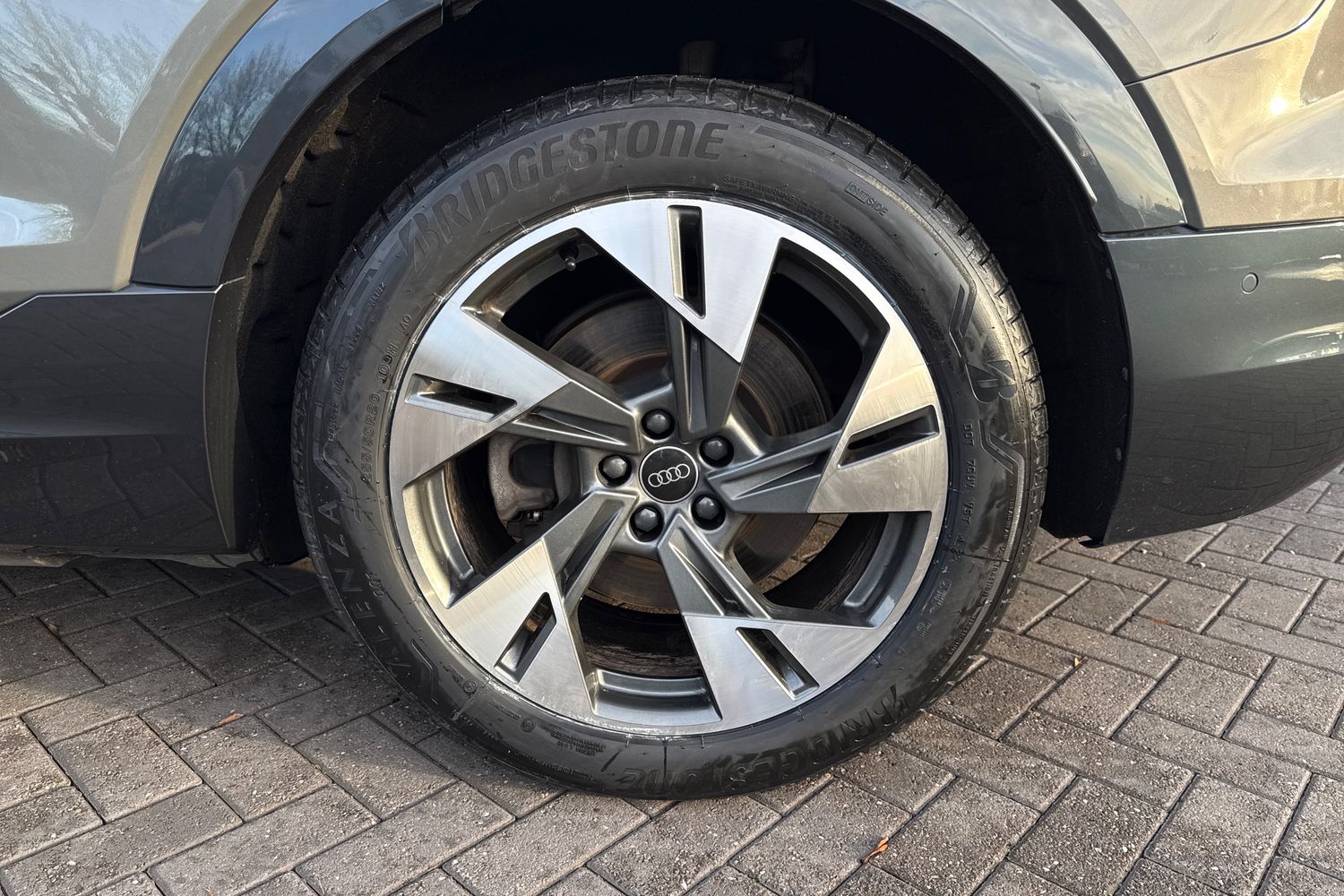 Used Audi Q8 2023 for sale - 76968028: Photo 11