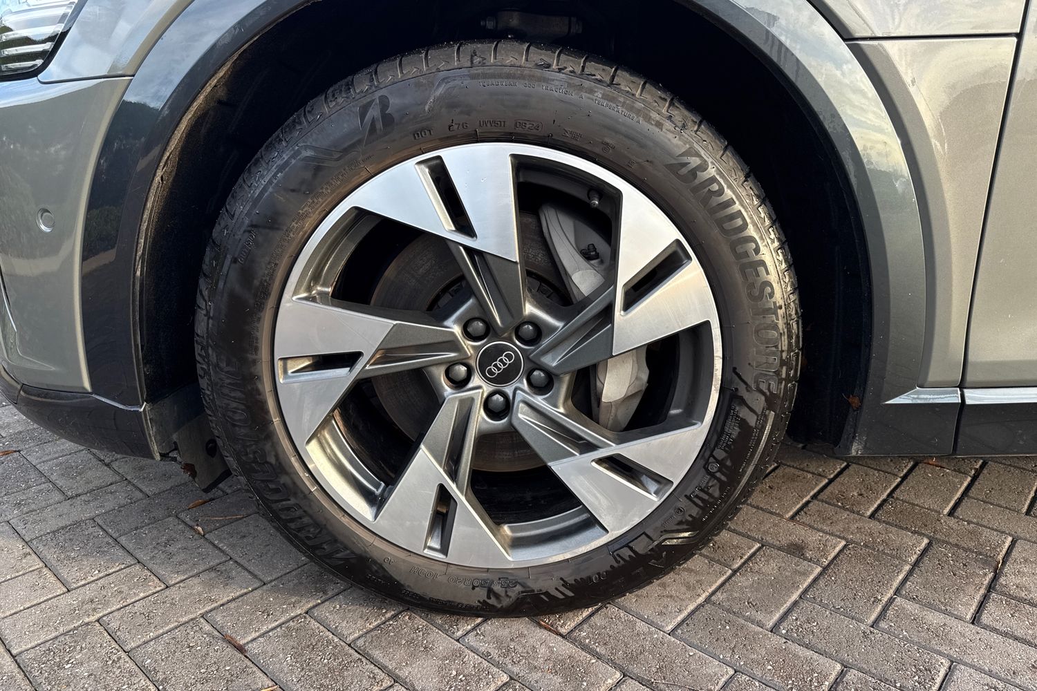 Used Audi Q8 2023 for sale - 76968028: Photo 12