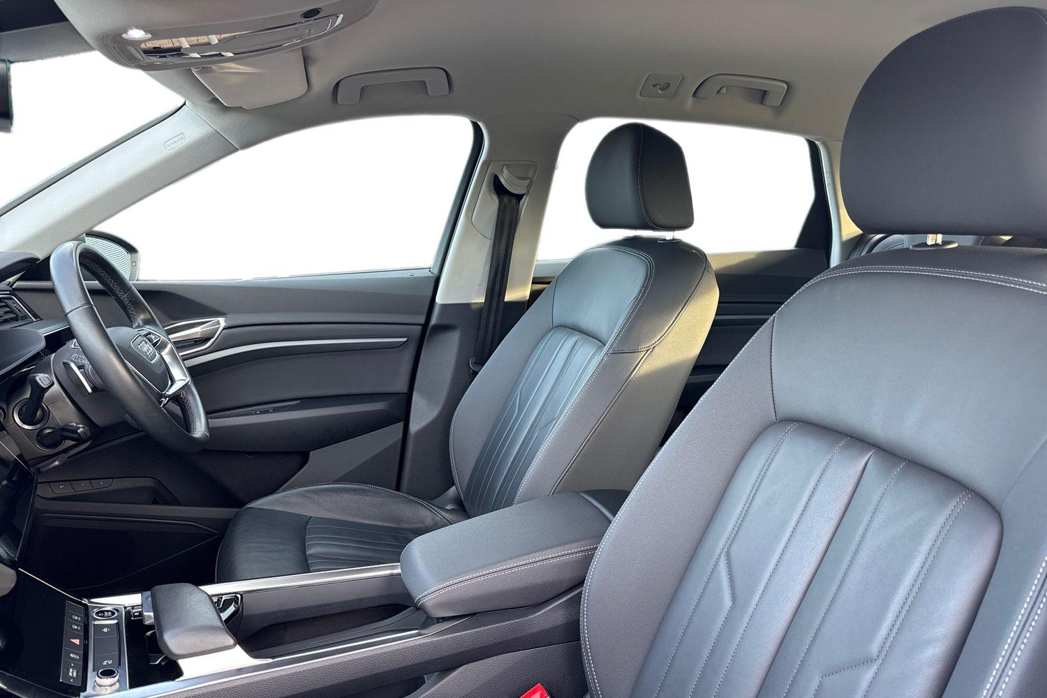 Used Audi Q8 2023 for sale - 76968028: Photo 15