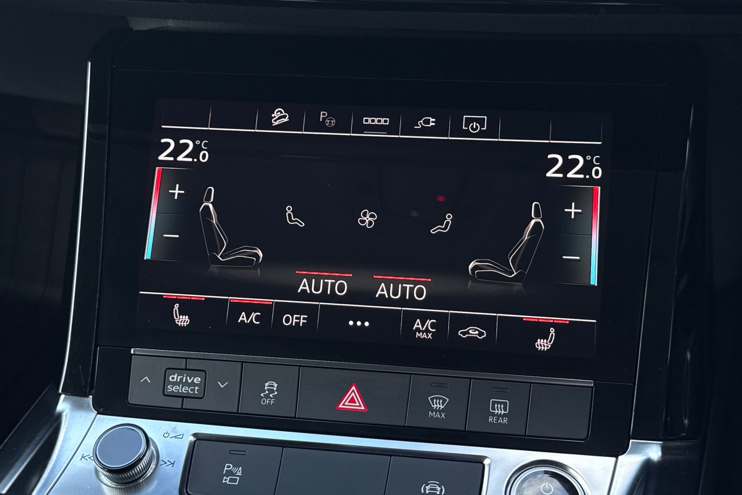 Used Audi Q8 2023 for sale - 76968028: Photo 21