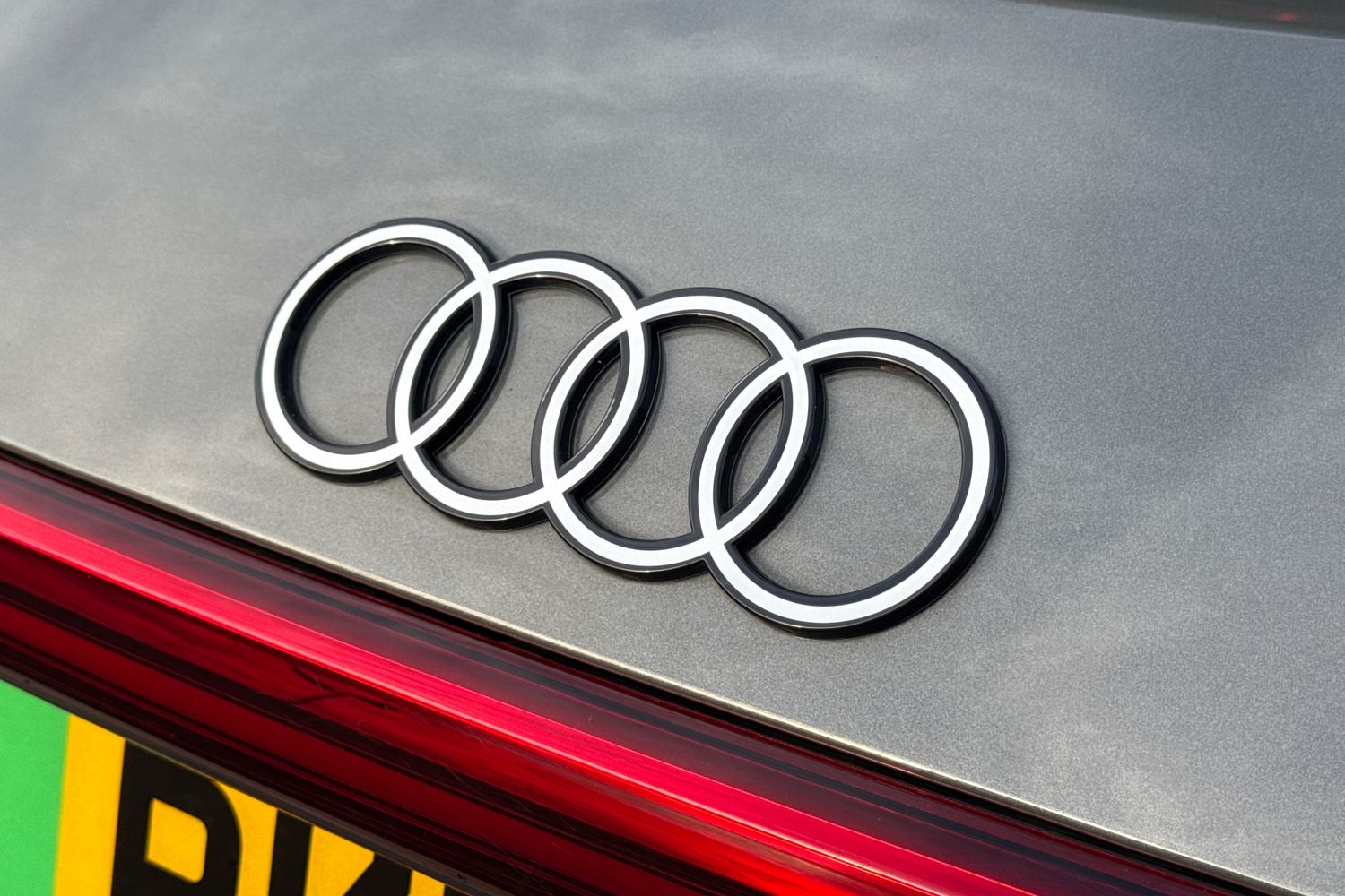 Used Audi Q8 2023 for sale - 76968028: Photo 51