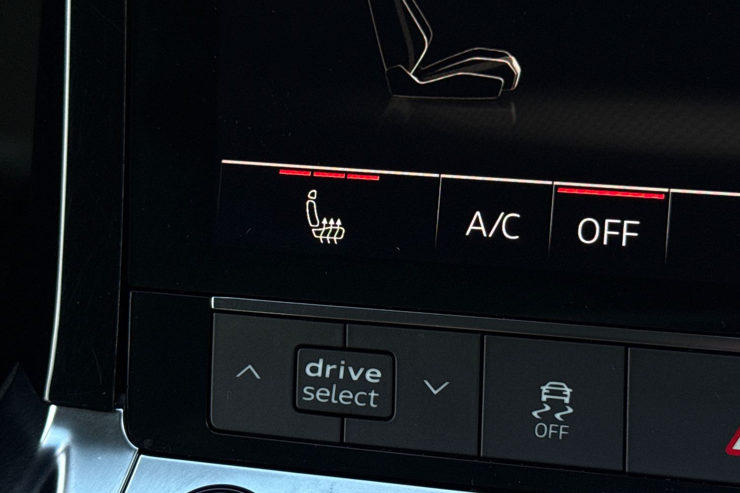 Used Audi Q8 2023 for sale - 76968028: Photo 58