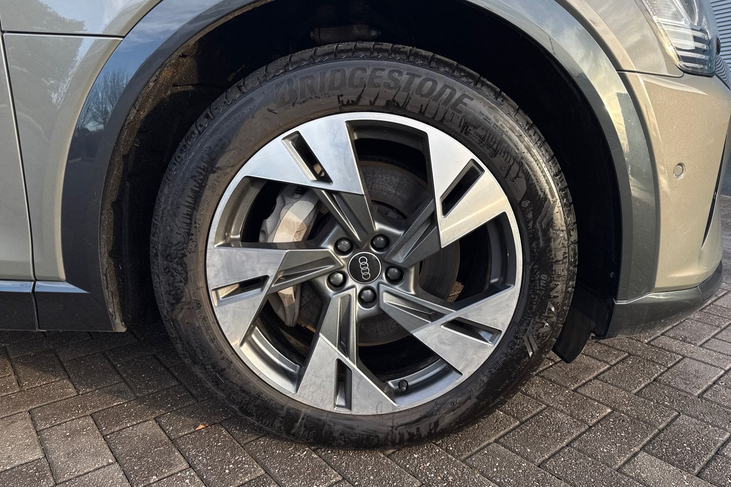 Used Audi Q8 2023 for sale - 76968028: Photo 9