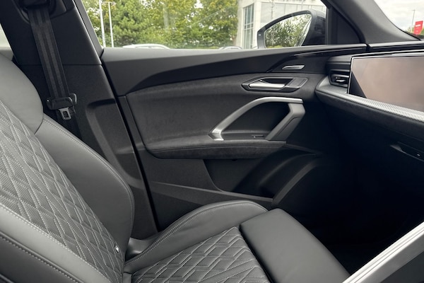 Used Audi SQ5 2025 for sale - 75556925: Photo 19