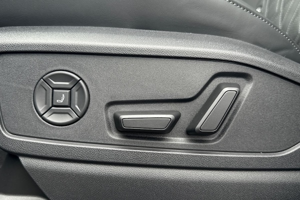 Used Audi SQ5 2025 for sale - 75556925: Photo 38
