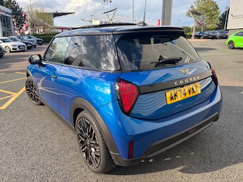 Used MINI Cooper 2024 for sale - 78383054: Photo