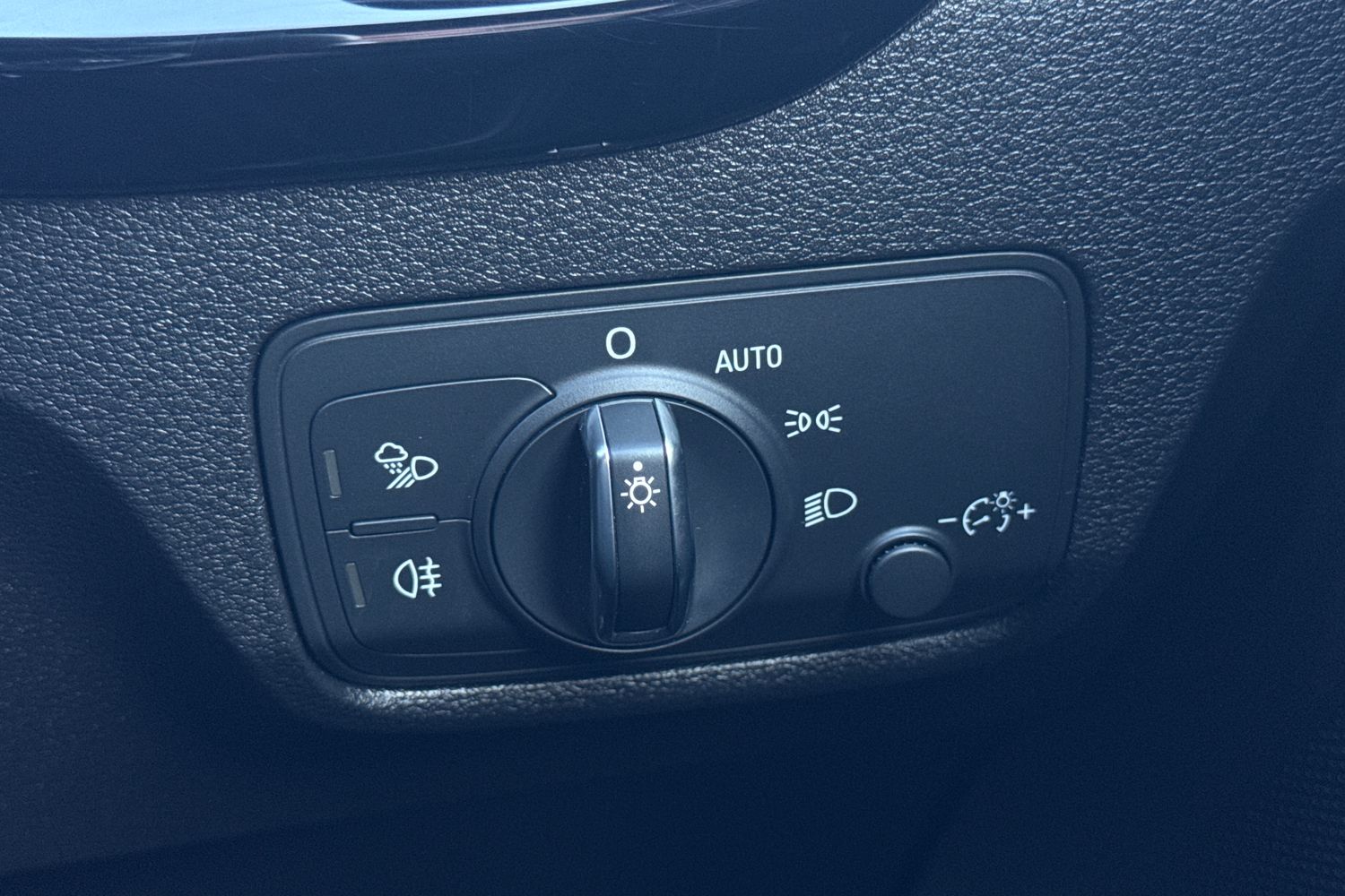 Used Audi Q2 2020 for sale - 77382444: Photo 51