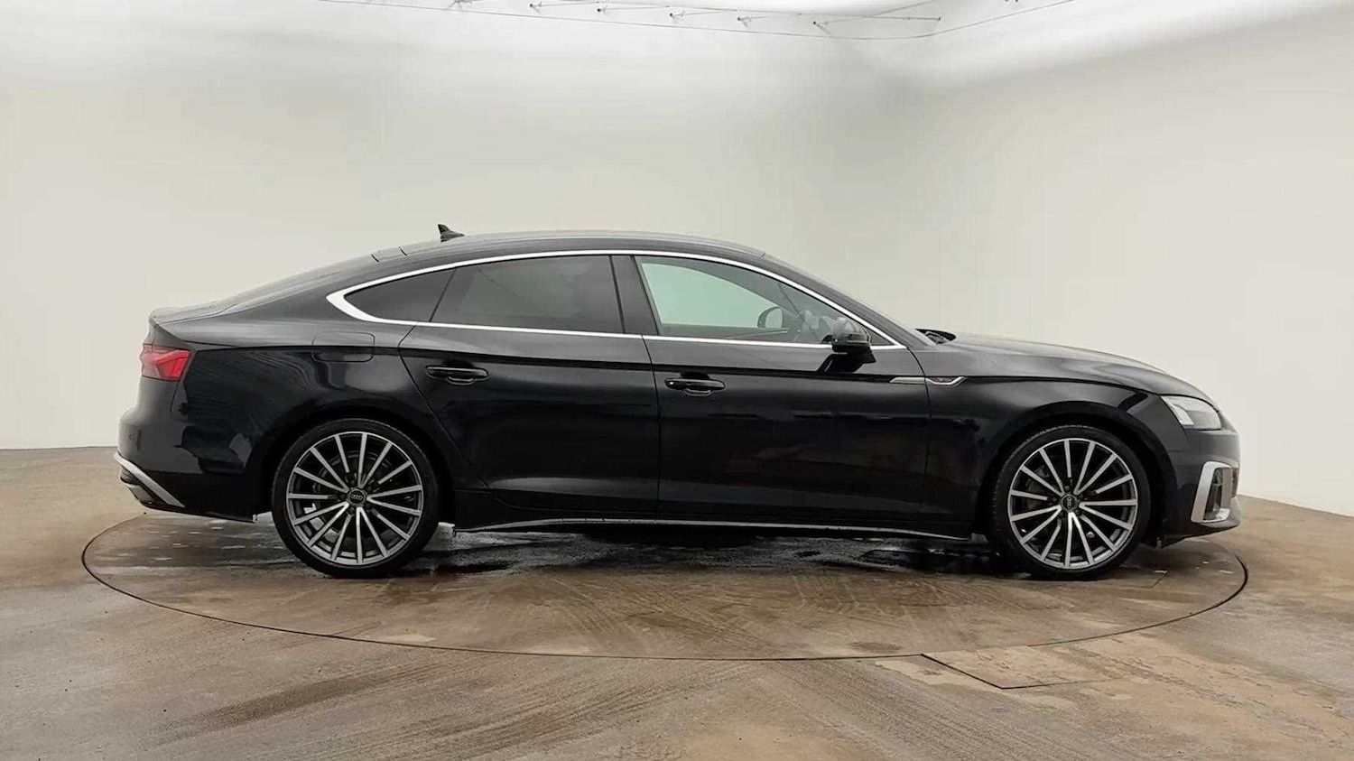 Used Audi A5 2022 for sale - 77582765: Photo 4