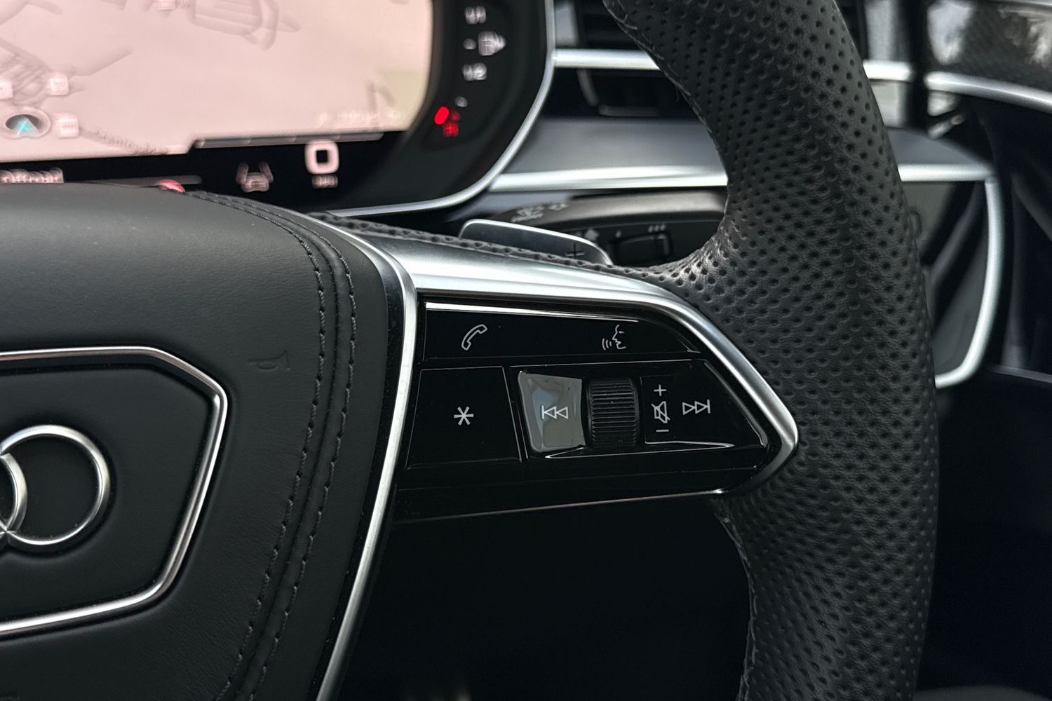 Used Audi A8 2023 for sale - 77368497: Photo 39