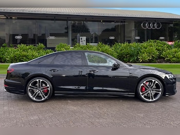 Used Audi S8 2023 for sale - 77368497: Photo