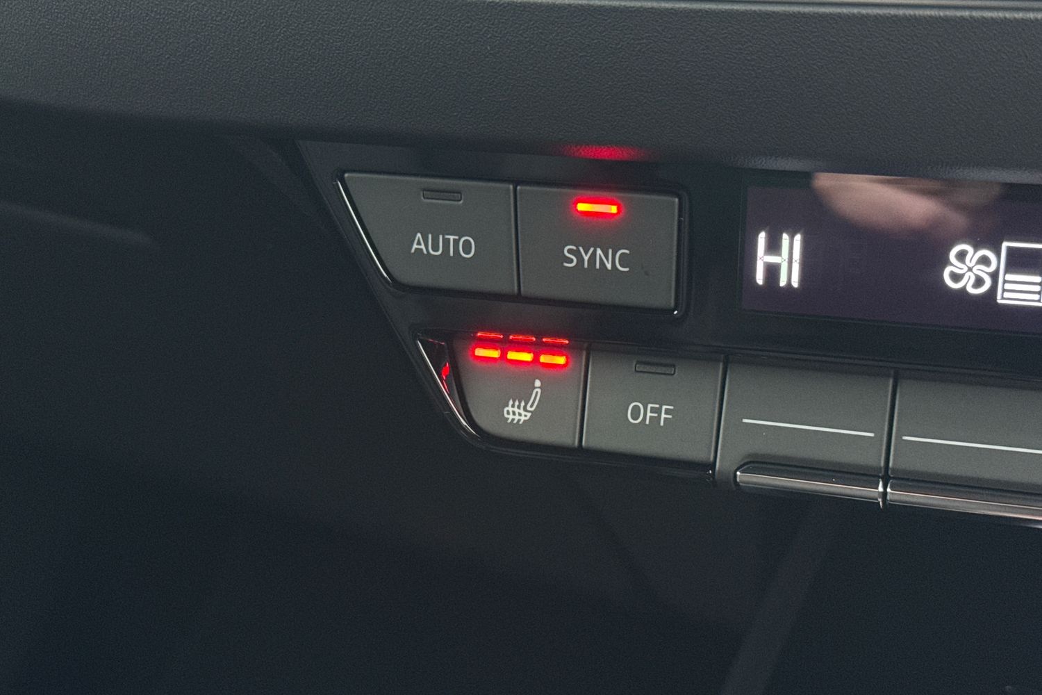 Used Audi Q4 e-tron 2026 for sale - 77747639: Photo 48