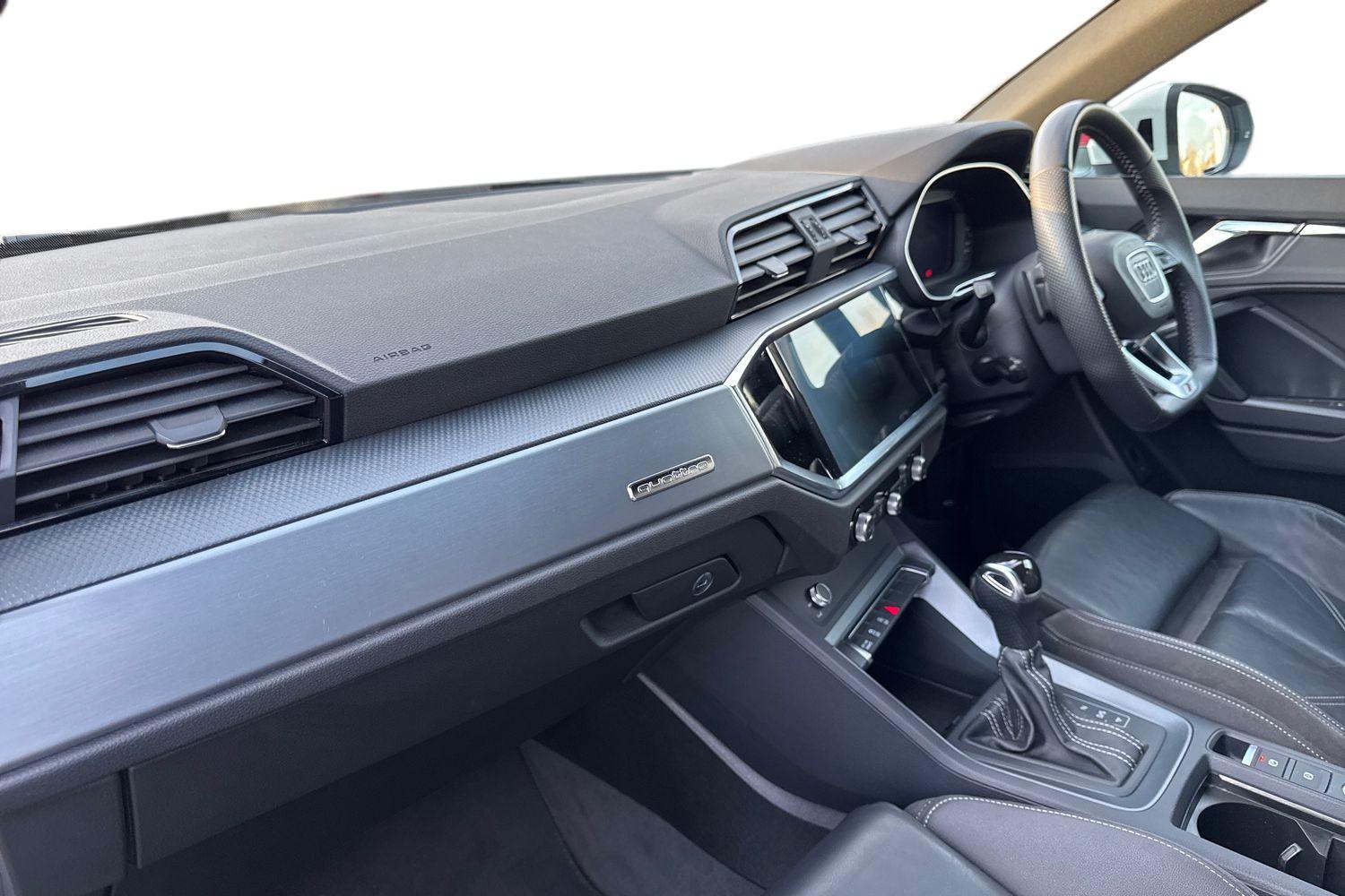 Used Audi Q3 2019 for sale - 77361742: Photo 15