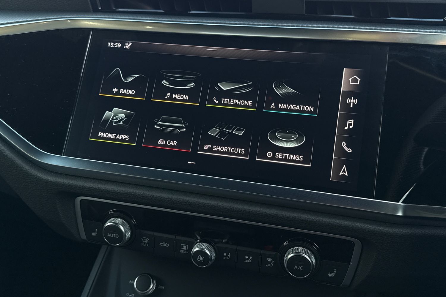 Used Audi Q3 2019 for sale - 77361742: Photo 25