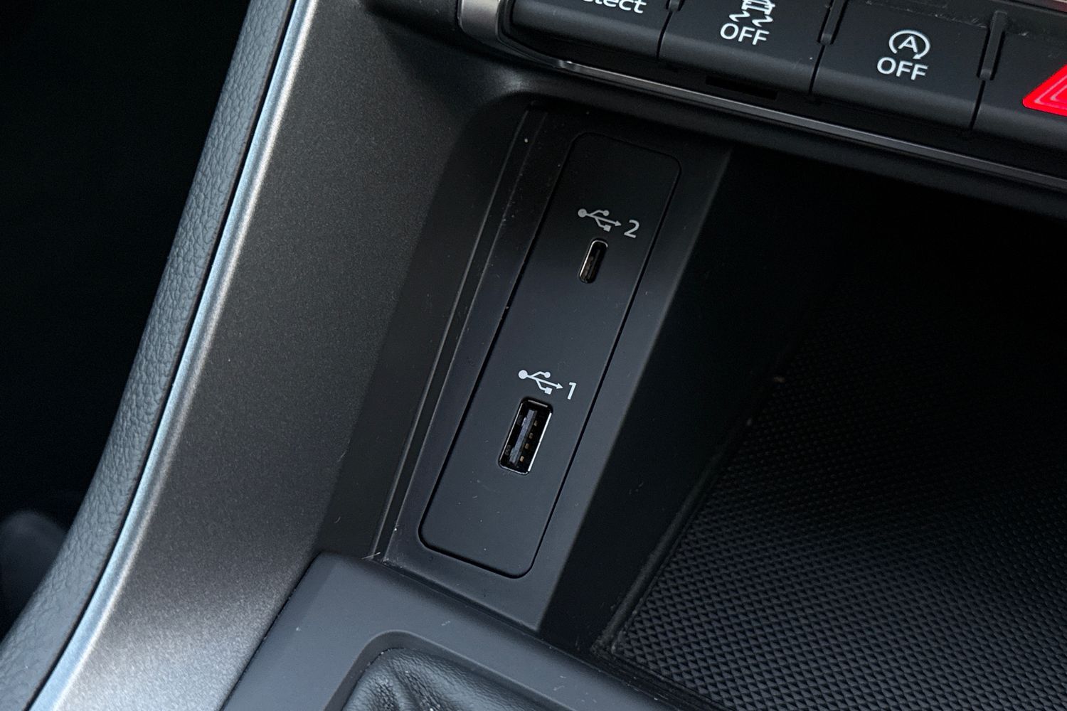 Used Audi Q3 2019 for sale - 77361742: Photo 56