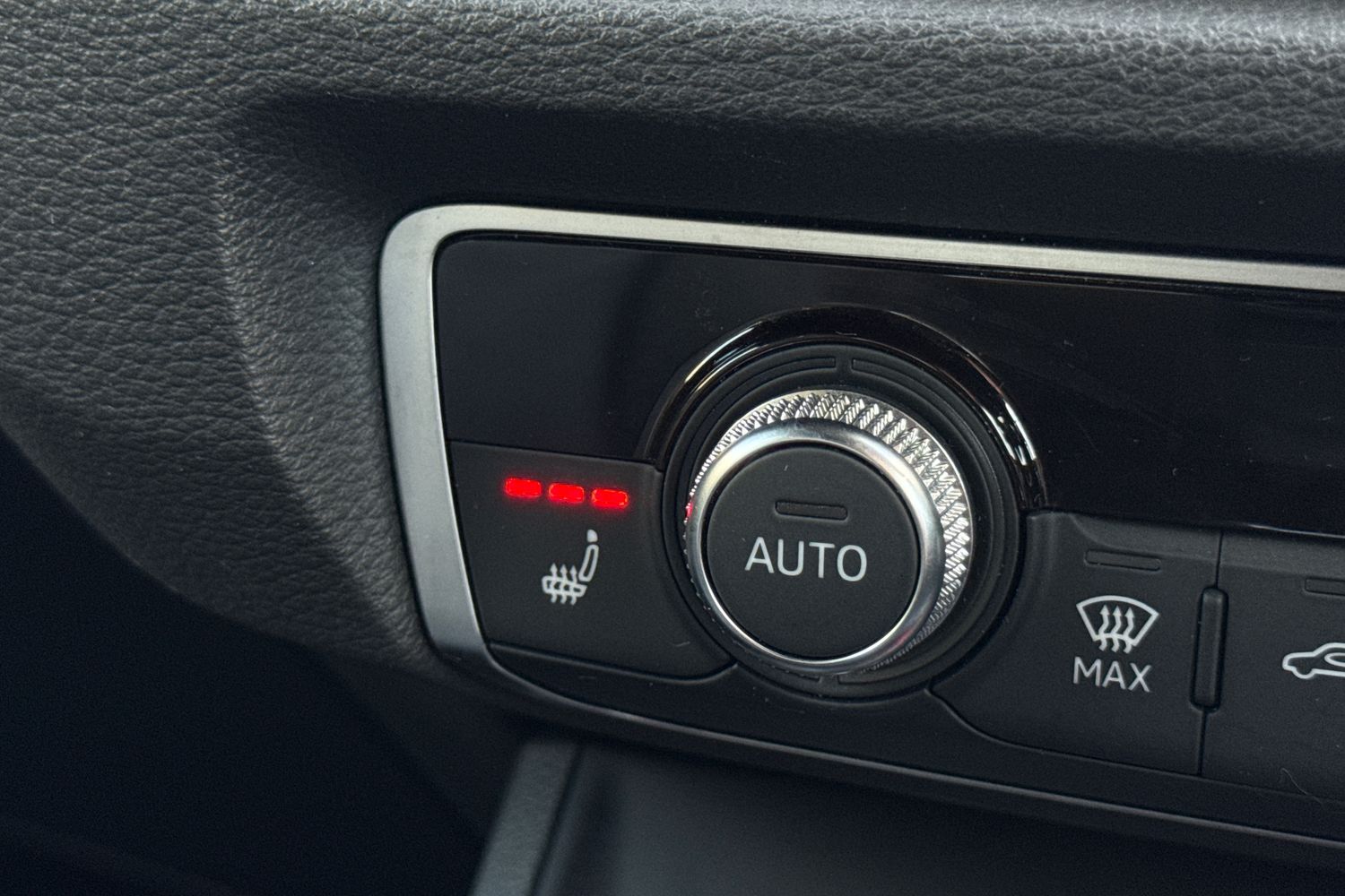 Used Audi Q3 2019 for sale - 77361742: Photo 60