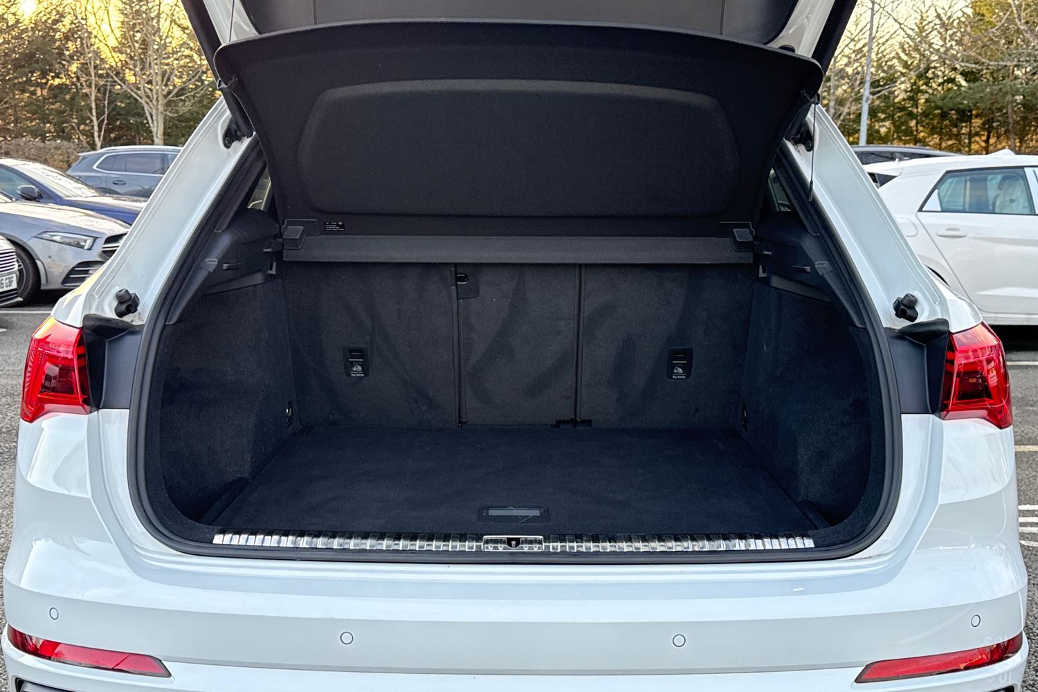 Used Audi Q3 2019 for sale - 77361742: Photo 7