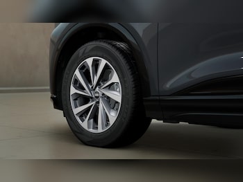 Used Audi Q6 e-tron 2026 for sale - 77383344: Photo