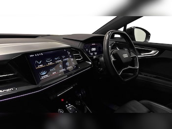 Used Audi Q4 e-tron 2022 for sale - 77275365: Photo