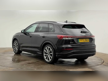 Used Audi Q4 e-tron 2022 for sale - 77275365: Photo