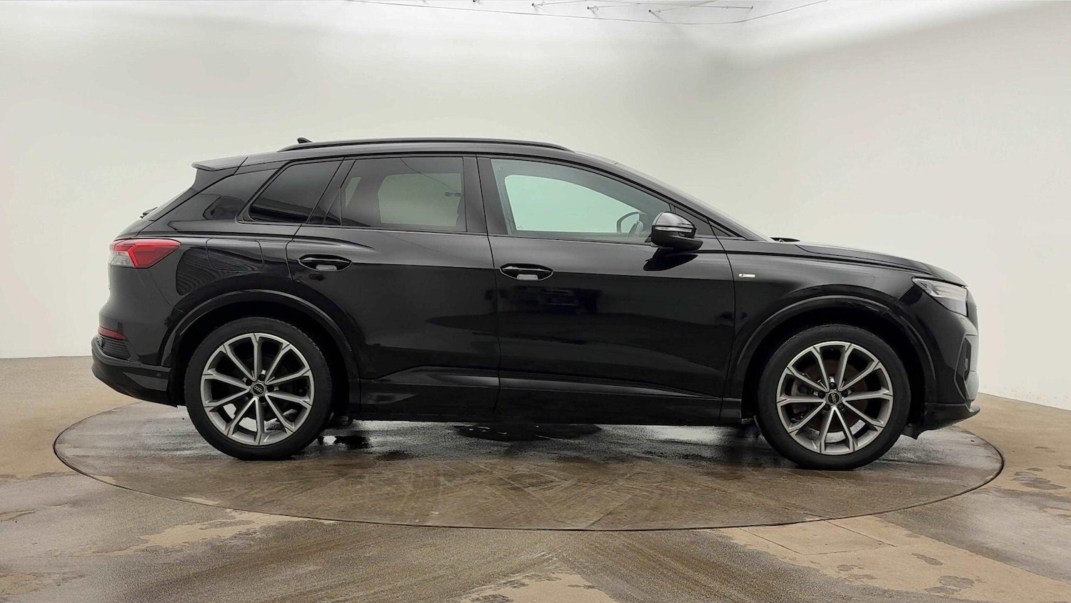 Used Audi Q4 e-tron 2022 for sale - 77275365: Photo 4