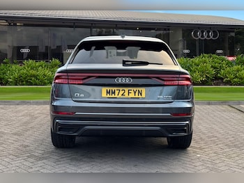 Used Audi Q8 2023 for sale - 77206589: Photo